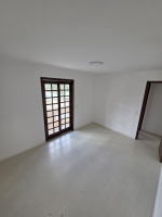 Sobrado Capão Raso Curitiba - Rua Deputado Iracy Vianna 207 sb 3